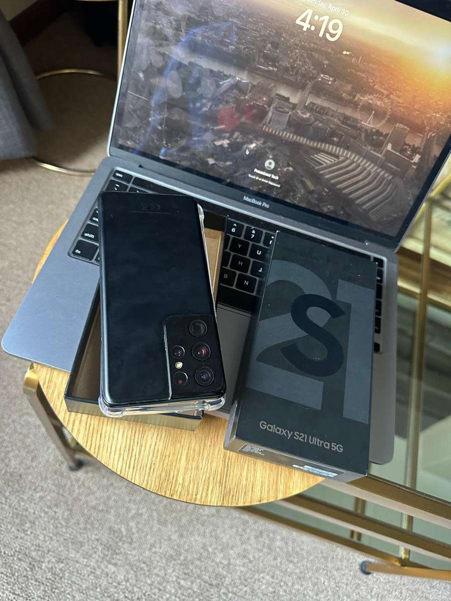 Samsung Galaxy S21 Ultra Phantom Black 12GB Ram (256GB)