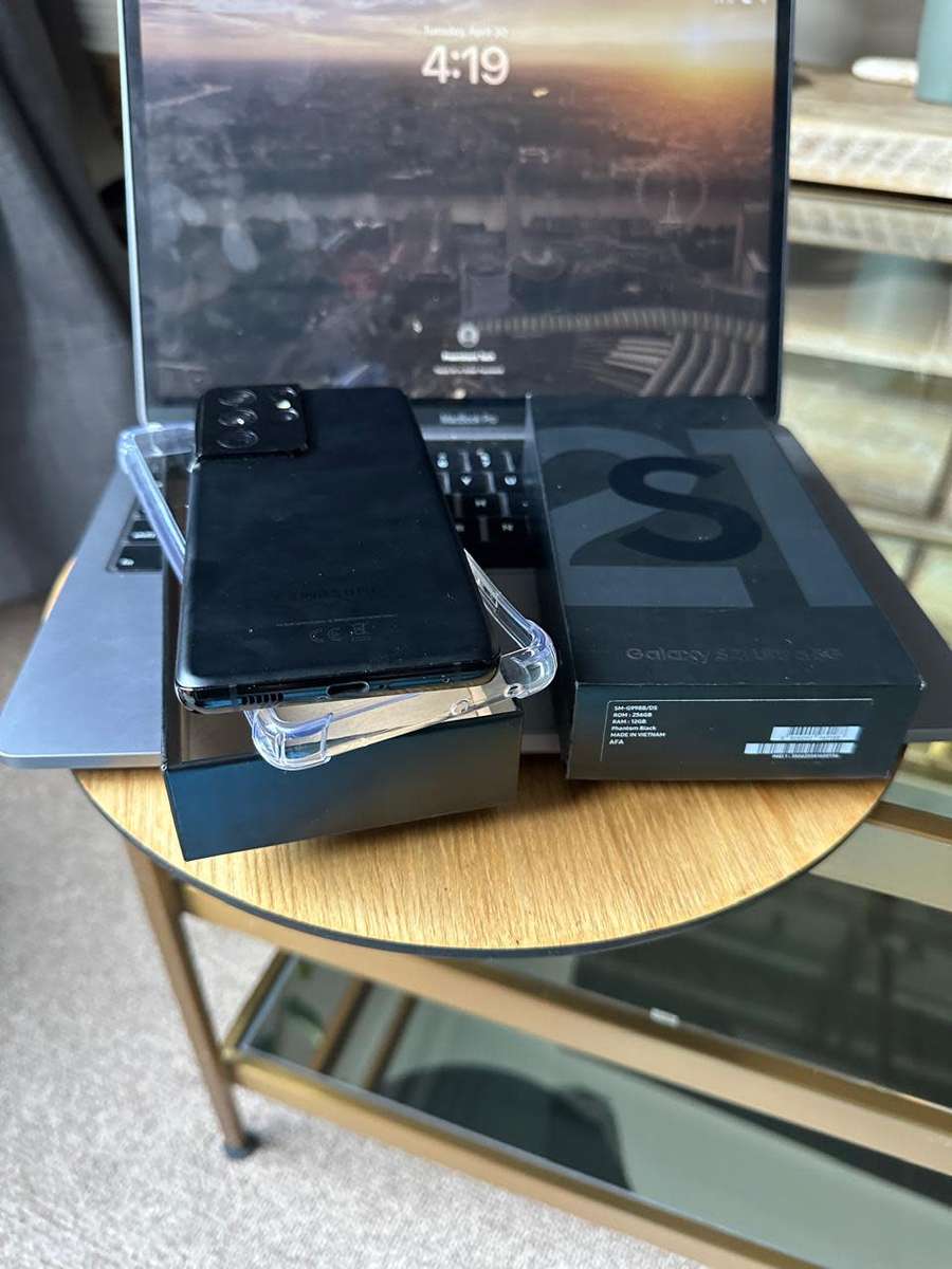 Samsung Galaxy S21 Ultra Phantom Black 12GB Ram (256GB)