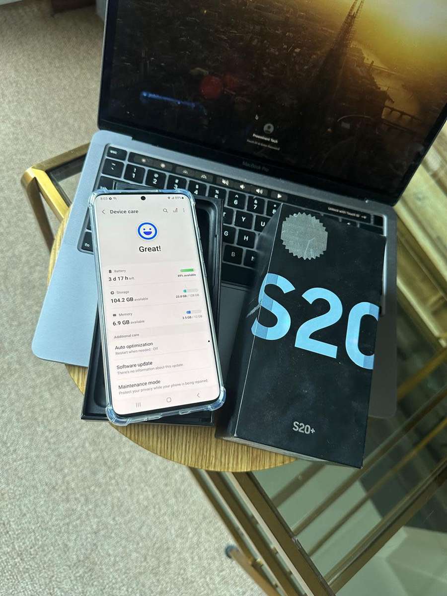 Refurbished Samsung Galaxy S20 Plus Cloud Blue (128GB) In Excellent Condition +Box + Accessories