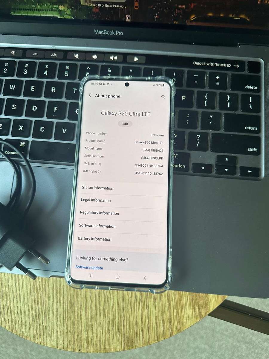 Samsung Galaxy S20 Ultra, Black 12GB RAM (256GB)