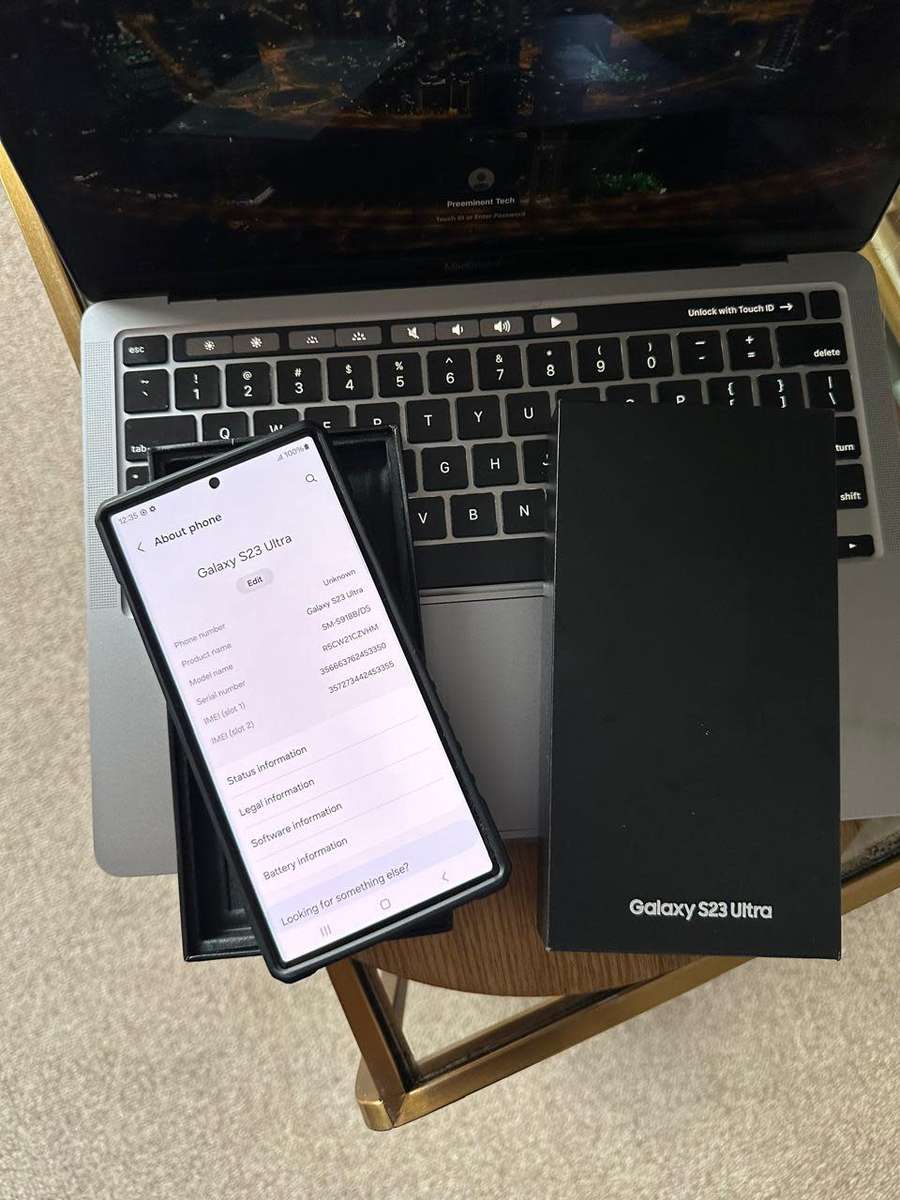 Samsung Galaxy S23 Ultra Phantom Black 12GB RAM (256GB) In Prestine Condition + Box & Accessories