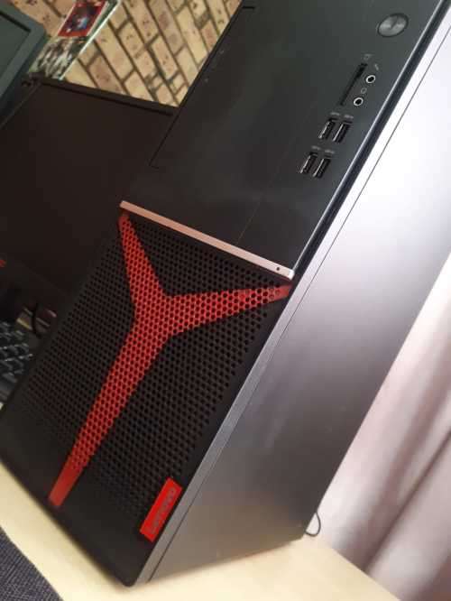 Complete gaming setup. 7th gen i7