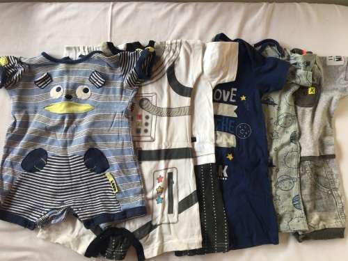 Baby Rompers Size 6-12 Months (x6)