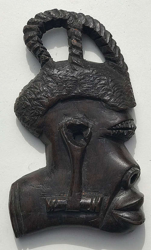 #07 African Art  Face from the right side wood carvings