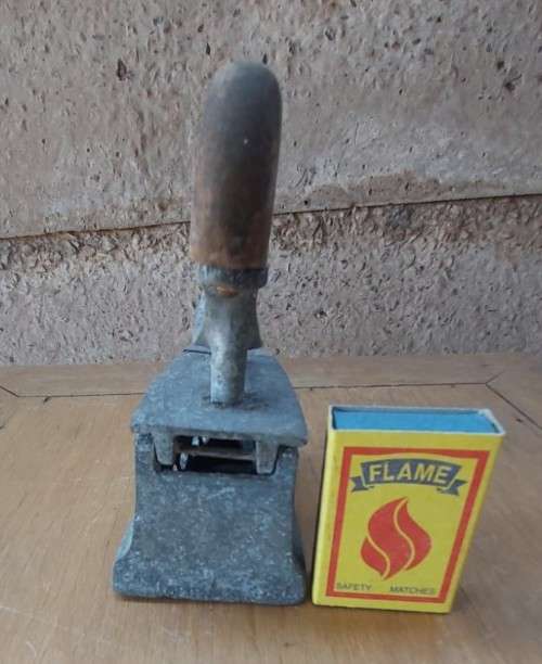 Vintage Aluminum Travel Iron