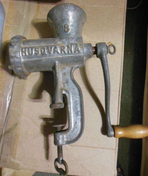 Old Hand Mincer