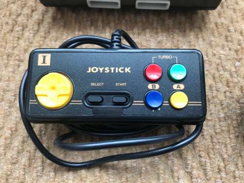 Retro Gaming Bundle - Atari 2600 and Famicom