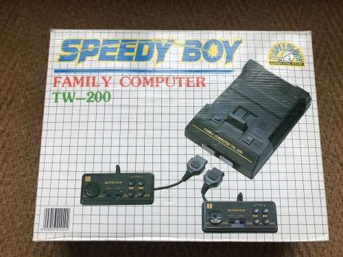 Retro Gaming Bundle - Atari 2600 and Famicom