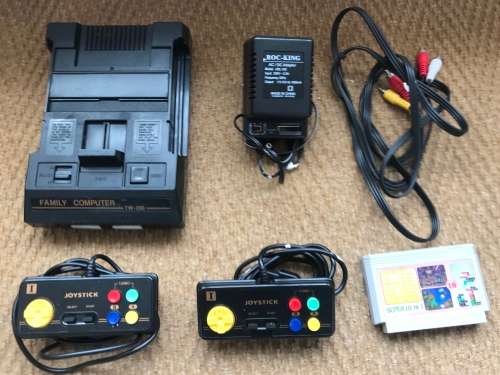 Retro Gaming Bundle - Atari 2600 and Famicom