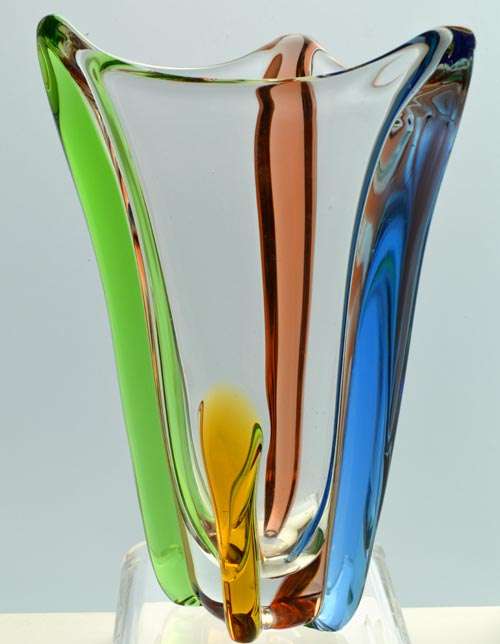 * A MAGNIFICENT & MOST ELEGANT CZECH ART GLASS VASE DESIGNED BY FRANTISEK ZEMEK FOR MSTISOV
