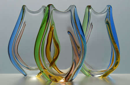 * A MAGNIFICENT & MOST ELEGANT CZECH ART GLASS VASE DESIGNED BY FRANTISEK ZEMEK FOR MSTISOV