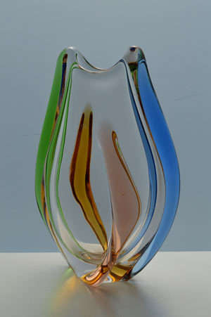 * A MAGNIFICENT & MOST ELEGANT CZECH ART GLASS VASE DESIGNED BY FRANTISEK ZEMEK FOR MSTISOV