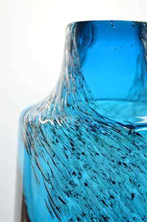 LARGE COBALT BLUE WITH AIR BUBBLES : A 70s BEAUTY DESIGNED BY HEINRICH LOFFELHART FOR SCHOTT ZWIESEL