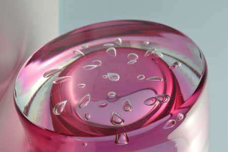 DAZZLINGLY BEAUTIFUL MODERN PINK CZECH ART BOWL DESIGNED BY JAROSLAV SVOBODA (1938-) IN 1974