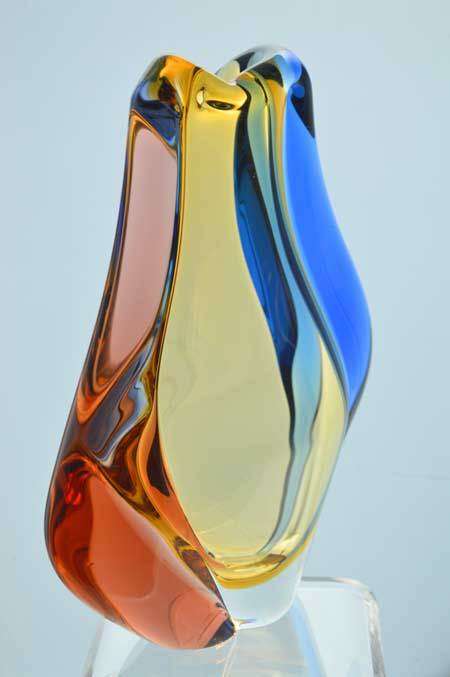 * FAMOUS & MAGNIFICENT ICON OF CZECH ART GLASS, ELEGANT VASE DESIGNED BY HANA MACHOVSKA FOR MSTISOV