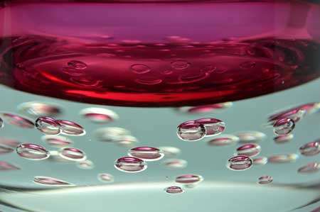 MAGNIFICENT CZECH ART GLASS BOWL, DESIGNED FOR SKRDLOVICE GLASSWORKS (1974) BY PROF JAROSLAV SVOBODA