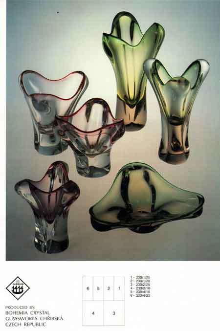 DAZZLINGLY BEAUTIFUL CZECH ART GLASS CHRIBSKA VASE DESIGNED BY PROF JOSEF HOSPODKA IN THE 1970s