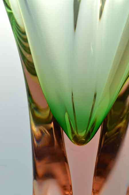 LARGE SALMON & GREEN CZECH ART GLASS CHRIBSKA SCULPTURE DESIGNED BY PROF JOSEF HOSPODKA IN THE 1970s