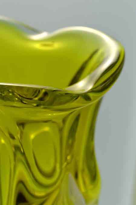 DAZZLINGLY BEAUTIFUL CZECH ART GLASS CHRIBSKA VASE DESIGNED BY PROF JOSEF HOSPODKA IN THE 1970s