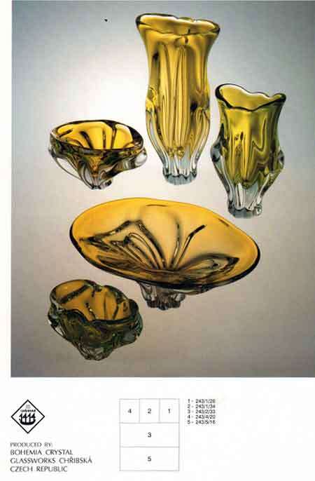 DAZZLINGLY BEAUTIFUL CZECH ART GLASS CHRIBSKA VASE DESIGNED BY PROF JOSEF HOSPODKA IN THE 1970s