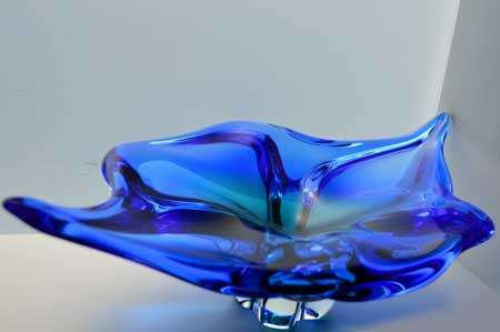 XXXL * BLUE AND GREEN CZECH ART GLASS CHRIBSKA BOWL DESIGNED BY PROF JOSEF HOSPODKA IN THE 1970s