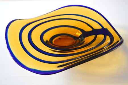 * RARE 20th CENTURY CZECH ART GLASS AT ITS BEST! FUNKY MODERN DESIGN BY PROF VLADIMIR KOPECKY (ATTR)