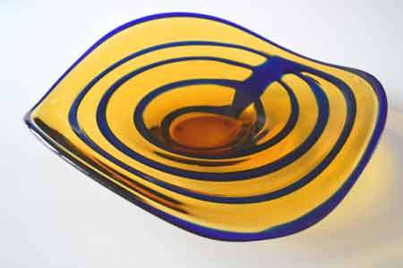 * RARE 20th CENTURY CZECH ART GLASS AT ITS BEST! FUNKY MODERN DESIGN BY PROF VLADIMIR KOPECKY (ATTR)