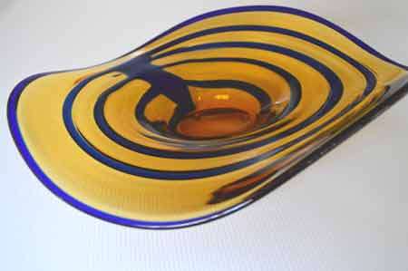 * RARE 20th CENTURY CZECH ART GLASS AT ITS BEST! FUNKY MODERN DESIGN BY PROF VLADIMIR KOPECKY (ATTR)