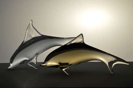 ELEGANT EARLY 1970s ZBS CZECH ART GLASS SCULPTURE OF A DOLPHIN, DESIGNED MILOSLAV JANKU (1916-1994)