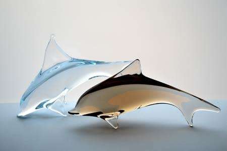 ELEGANT EARLY 1970s ZBS CZECH ART GLASS SCULPTURE OF A DOLPHIN, DESIGNED MILOSLAV JANKU (1916-1994)