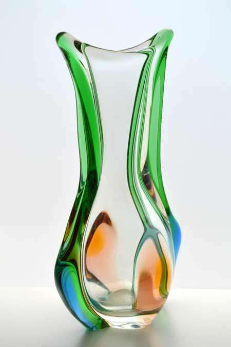 * A MAGNIFICENT & MOST ELEGANT CZECH ART GLASS VASE DESIGNED BY FRANTISEK ZEMEK FOR MSTISOV