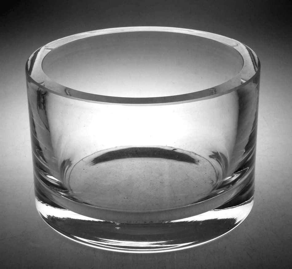 DAZZLINGLY BEAUTIFUL MODERN SCULPTURAL BOWL: CONTEMPORARY CZECH CRYSTAL ART GLASS AT ITS VERY BEST