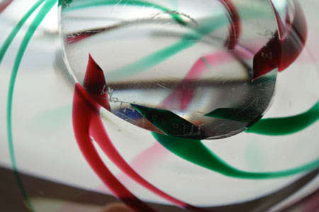 * SUPERB MAASTRICHT PINK, GREEN AND CLEAR SIGNED GLASS BOWL, DESIGNED BY MAX VERBOEKET, WITH LABEL