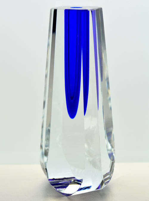 MUSEUM ITEM EXBOR BLUE & CLEAR CZECH GLASS SCULPTURAL VASE DESIGNED BY PAVEL HLAVA IN 1957/58