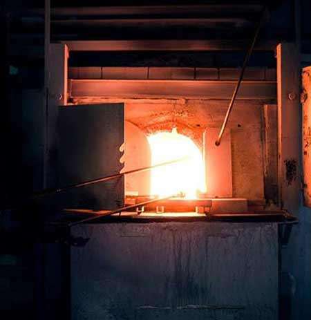 ABSOLUTELY MAGNIFICENT THICK-WALLED SKRDLOVICE VASE, DESIGNED BY EMANUEL BERANEK (ATTR) IN 1950s