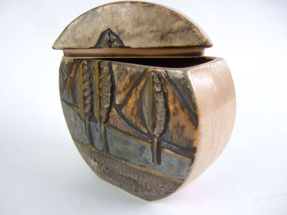 * SENSATIONAL & HIGHLY COLLECTABLE RETRO `FAT LAVA` GERMAN ART POTTERY / ART CERAMICS FROM THE 1970s