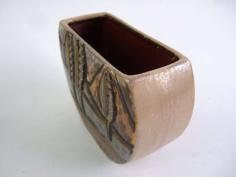 * SENSATIONAL & HIGHLY COLLECTABLE RETRO `FAT LAVA` GERMAN ART POTTERY / ART CERAMICS FROM THE 1970s