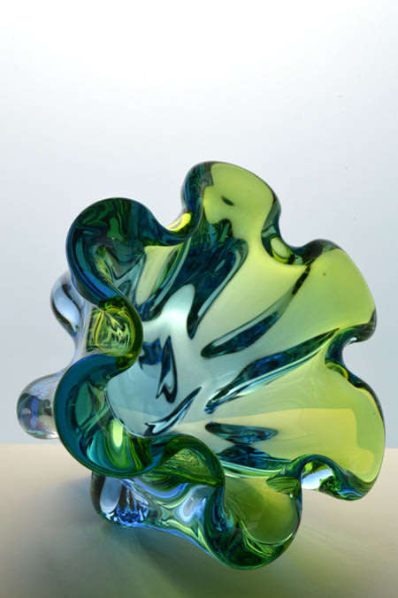CZECH ART GLASS CHRIBSKA SCULPTURAL VASE DESIGNED BY PROF JOSEF HOSPODKA IN THE EARLY 1970s