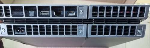 PS4 Batman Arkham Knight edition 1TB - For spares or repairs - Doesn`t power on