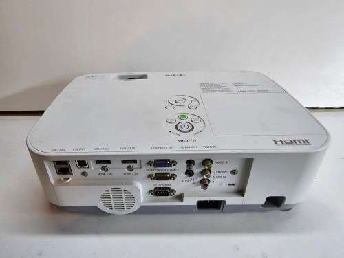 NEC ME401W Projector !Spares or Repairs!