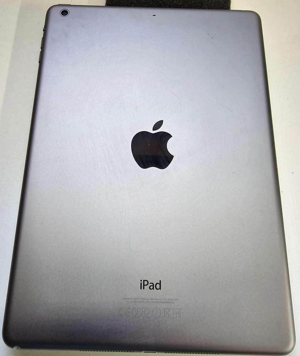 iPad Air 16GB WiFi only - A1474