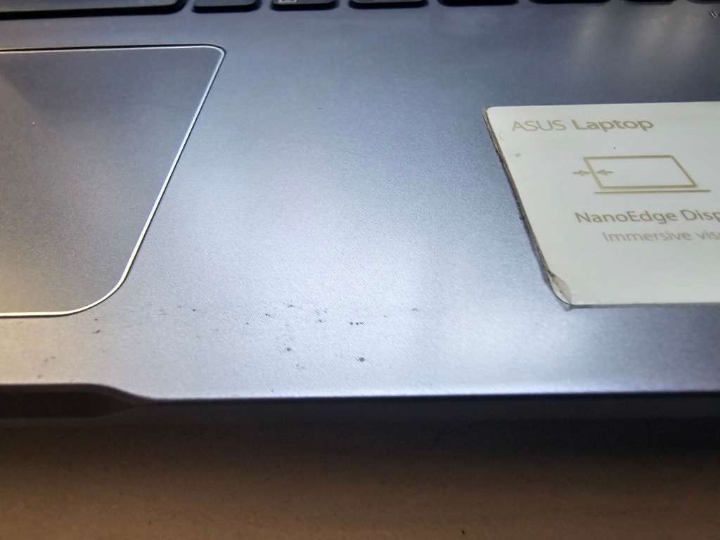 Asus Vivobook i3-1005G1 8GB RAM 256GB Nvme SSD