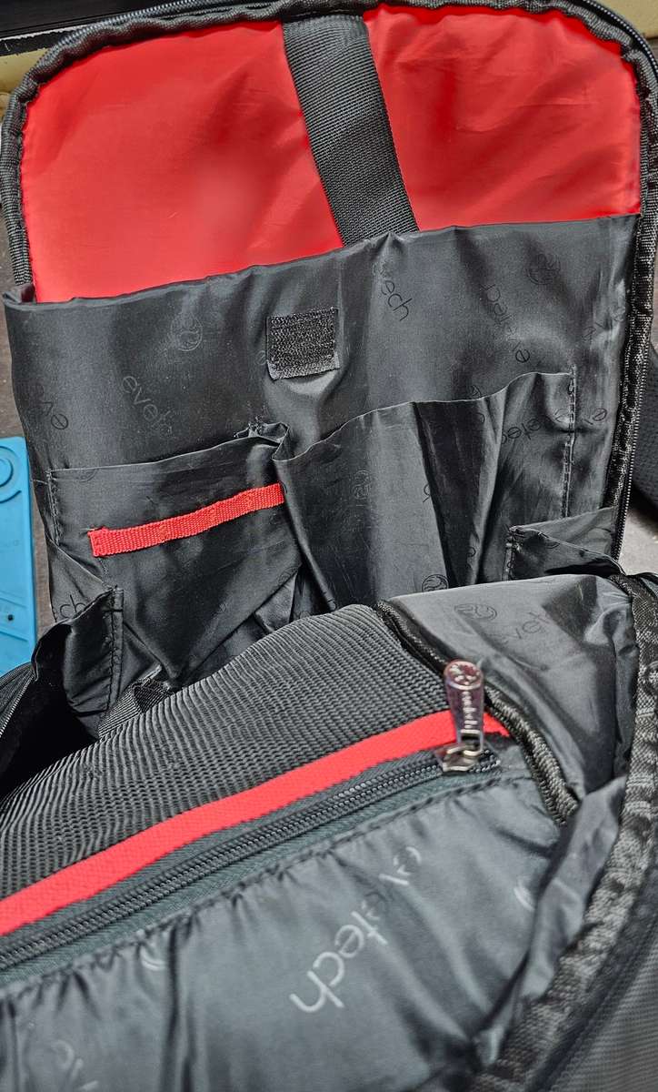 Dell Latitude 3580 i5-7200 12GB RAM 512GB SSD *New battery*