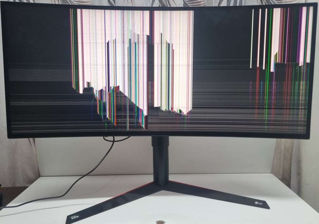 34`` UltraWide Curved Gaming Monitor with G-SYNC !For Spares or Repairs!