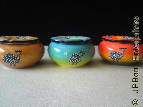 Ashtray Hand Painted with Lid lady beige