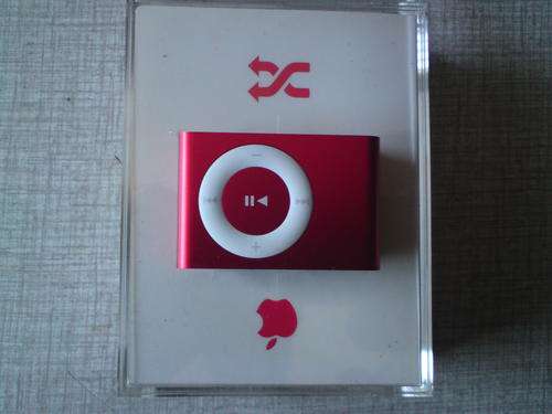 Apple iPod Shuffle Special Edition 1GB  RED