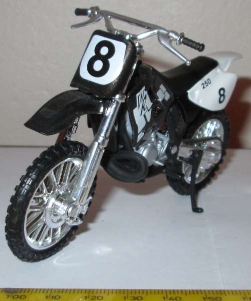 YAMAHA 250 SCRAMBLER