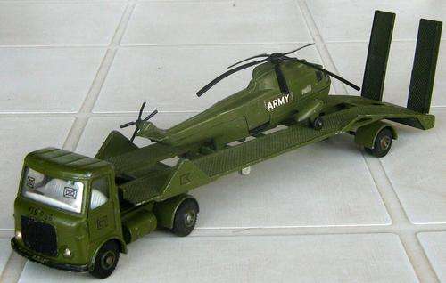 DINKY 618 AEC ARTICULATED LORRY & SEAKING HELICOPTER