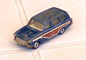 FORD CONSUL CORTINA SUPER ESTATE CORGI 491 1/43 SCALE