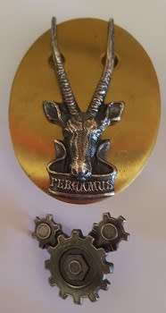 SWATF HQ Cap Badge with Technical Services Corps Collar Badge